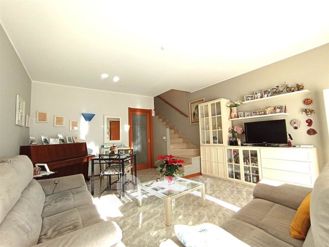 Appartamento in residenziale in Via Leonardo da Vinci