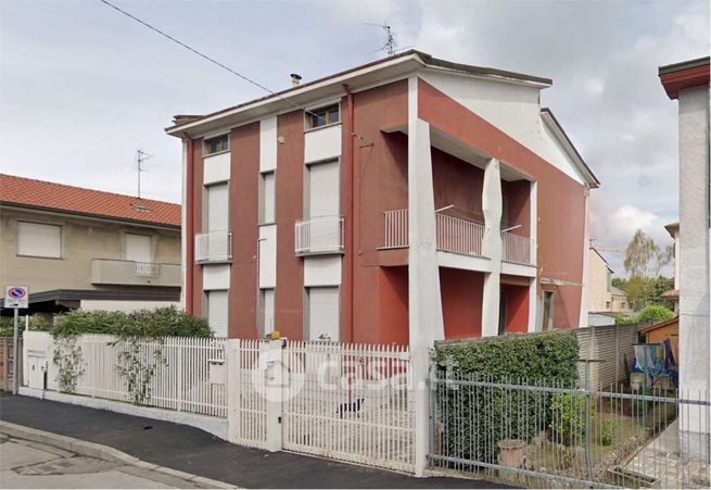 Appartamento in residenziale in Via Massimo D'Azeglio 11 -9