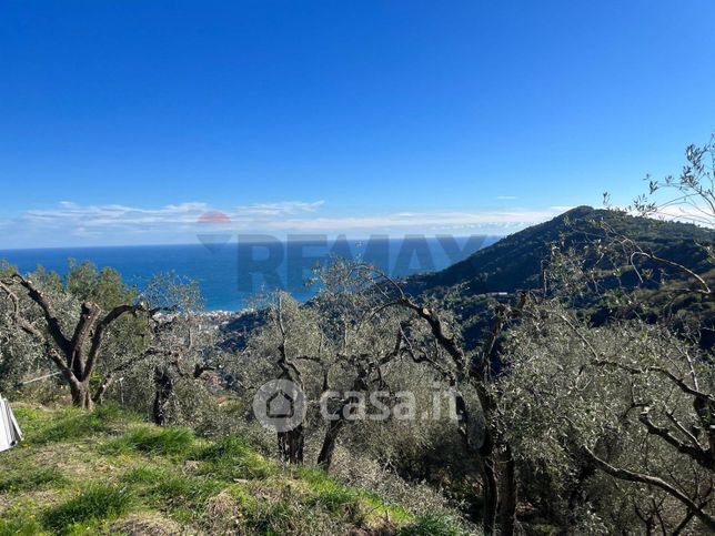 Terreno edificabile in residenziale in Strada Panoramica San Bernardo 55