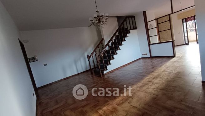 Appartamento in residenziale in Via Boschetto 15