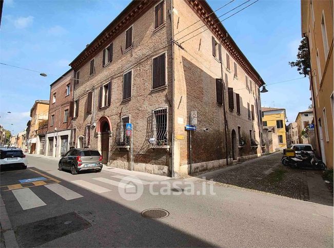 Appartamento in residenziale in Via Centoversuri 50