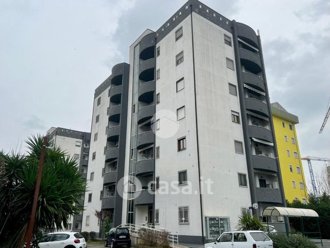 Appartamento in residenziale in Via Popilia 208