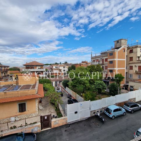 Appartamento in residenziale in Via Francesco Cozza