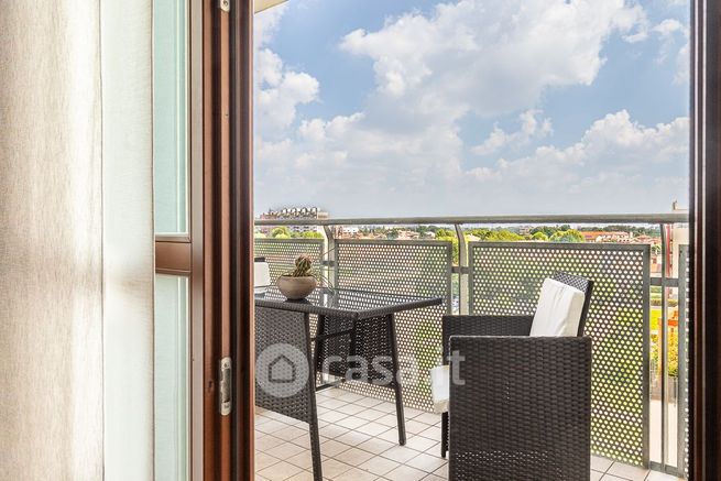 Appartamento in residenziale in Via Gaetano Lovati 37