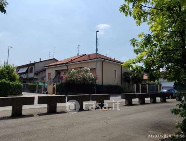 Villa in residenziale in Via Amilcare Ponchielli 2