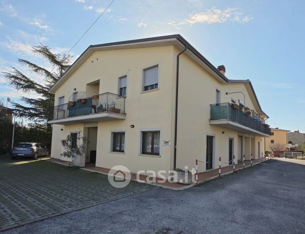 Appartamento in residenziale in Via Frà Filippo Longo 110