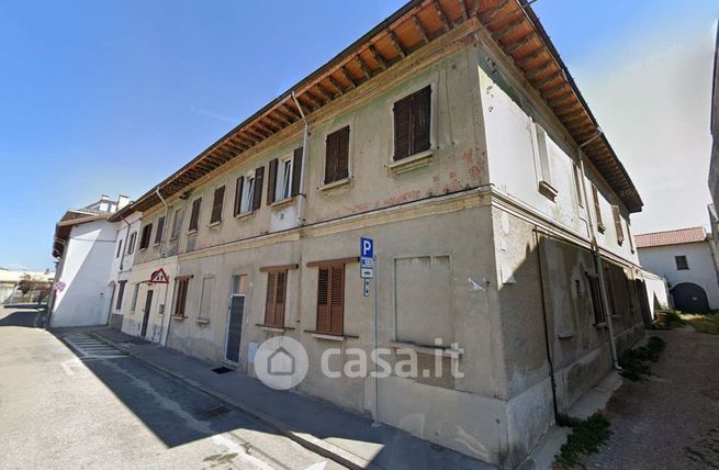 Appartamento in residenziale in Via Volturno 10