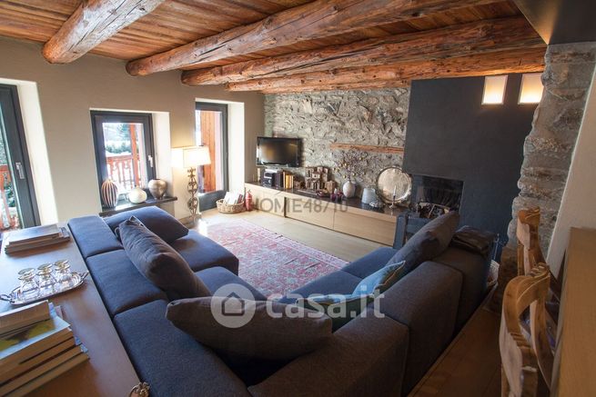 Appartamento in residenziale in Via Val Veny 1