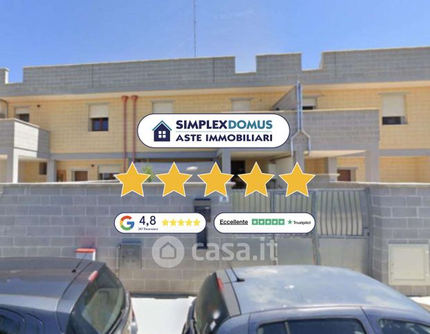 Appartamento in residenziale in Strada Caliò Pomponio