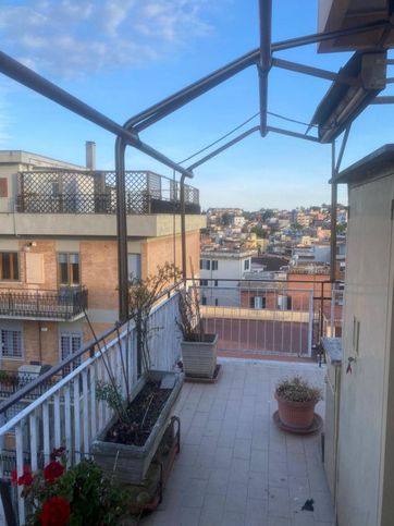 Appartamento in residenziale in Via di Grottarossa 145