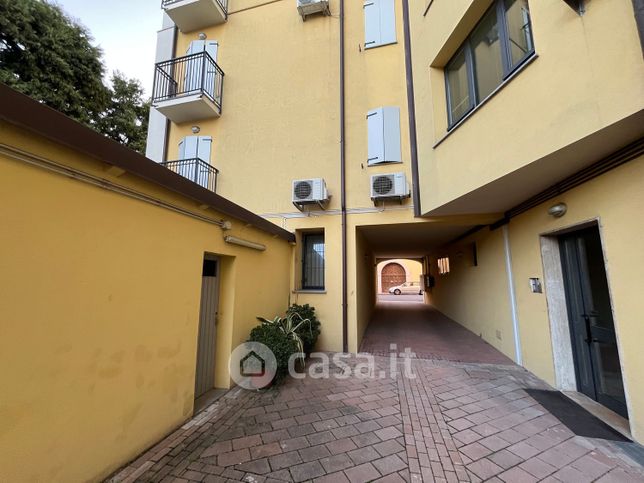 Appartamento in residenziale in Via Fulvia