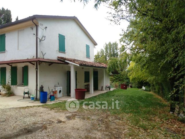 Casa bi/trifamiliare in residenziale in Via San Cristoforo