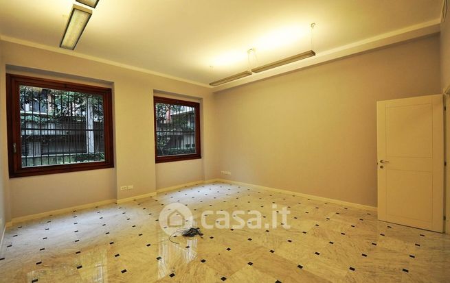 Ufficio in commerciale in Foro Buonaparte 12