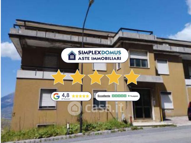 Appartamento in residenziale in Strada Provinciale 3 Tirrena