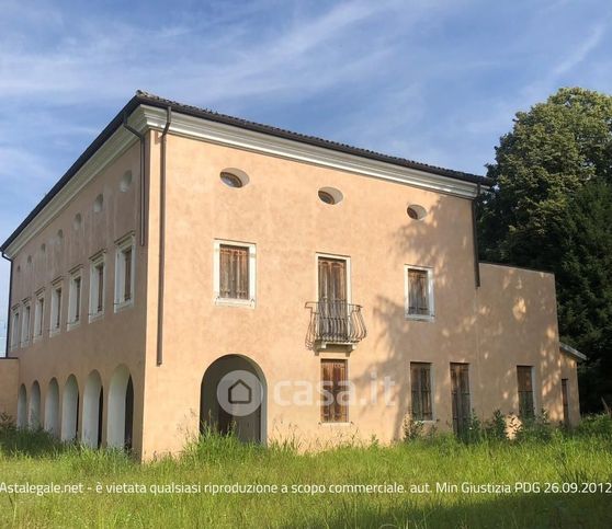 Casa indipendente in residenziale in Via XXVIII Aprile 20