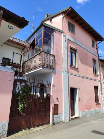 Casa indipendente in residenziale in Via G. Mazzini