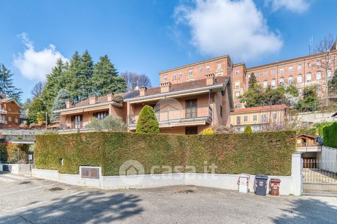 Appartamento in residenziale in Via Montelimar 63