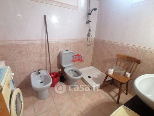 Casa indipendente in residenziale in Via Luigi Settembrini