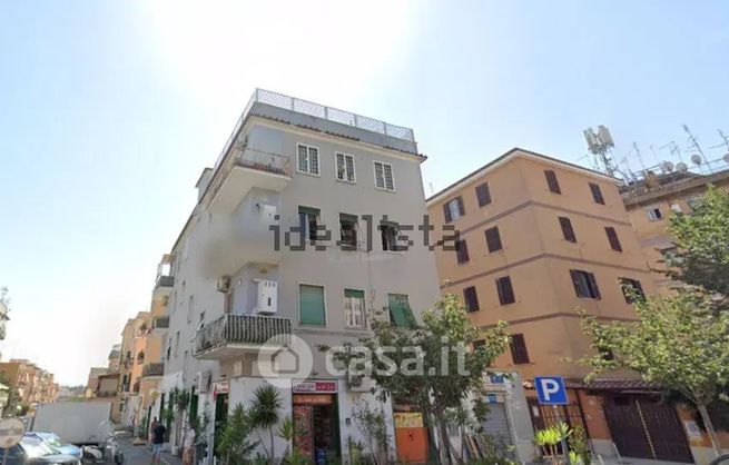 Appartamento in residenziale in Via I. Lollini