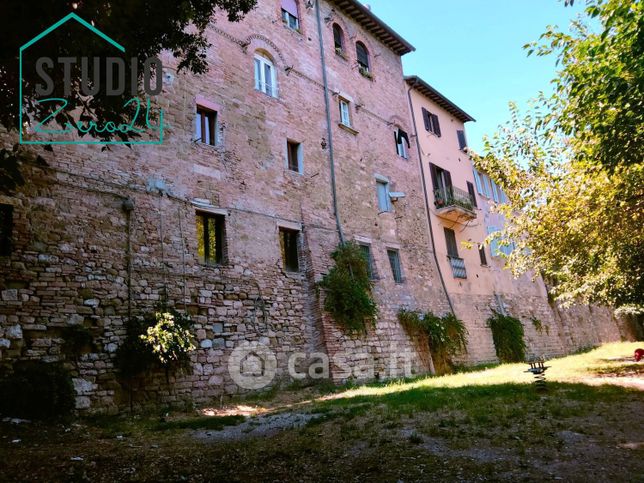 Appartamento in residenziale in Via Baciadonne