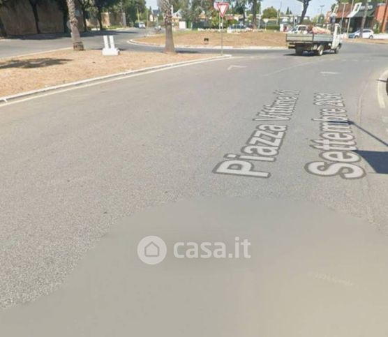 Ufficio in commerciale in Via Santa Maria 160