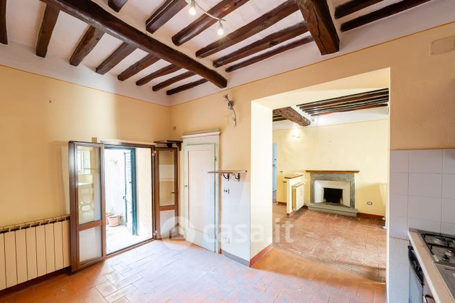 Appartamento in residenziale in Vicolo Venuti 11