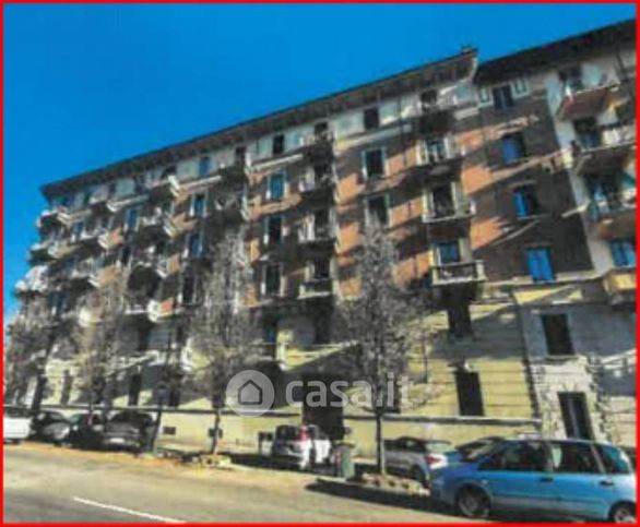 Appartamento in residenziale in Via Prospero Richelmy 3