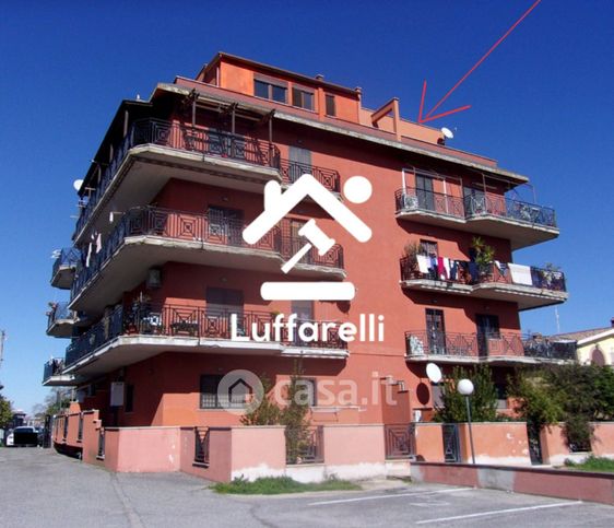 Appartamento in residenziale in Via Simala 33