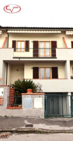 Villetta a schiera in residenziale in Via VIII Marzo 26