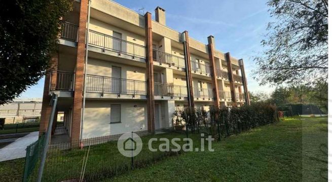 Appartamento in residenziale in Via Cadore 28