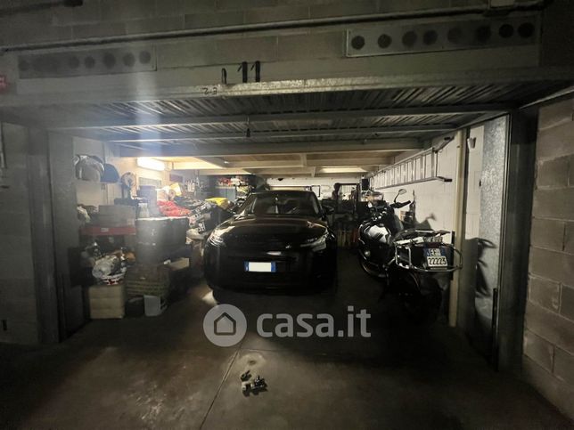 Box/posto auto in residenziale in 