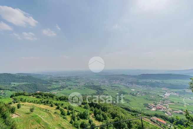 Terreno agricolo in commerciale in Via Colombare di Villa