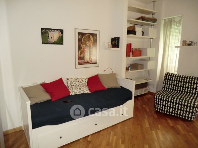 Appartamento in residenziale in Via Lomellina