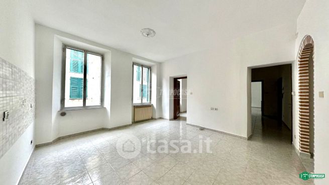 Appartamento in residenziale in Via Paglia 65