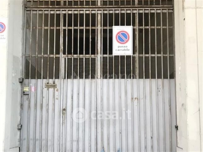 Box/posto auto in residenziale in Via Capitan Bavastro