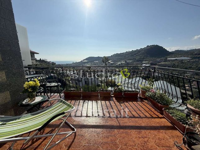 Appartamento in residenziale in Via Sapergo