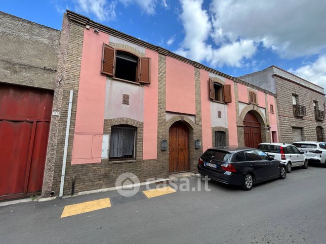 Appartamento in residenziale in Via Mori 143