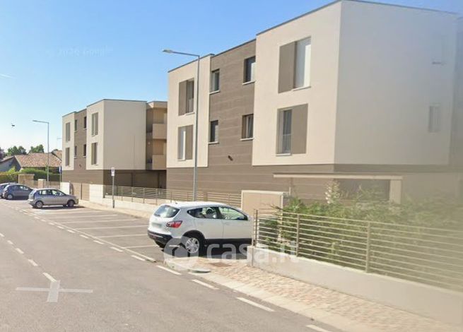 Appartamento in residenziale in Via Circonvallazione 20