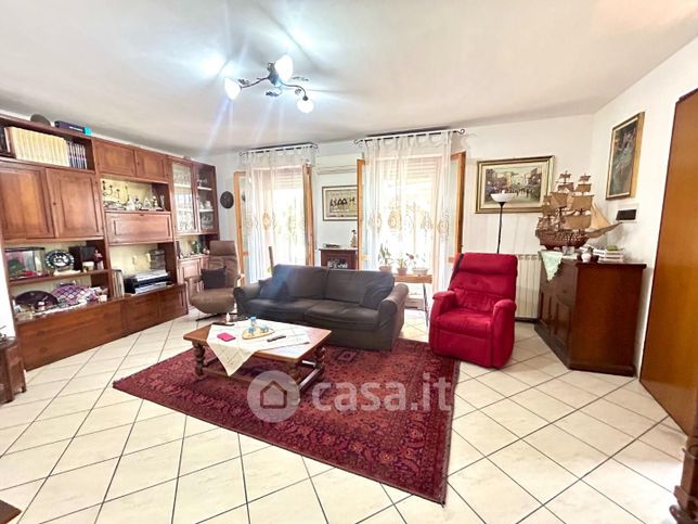 Appartamento in residenziale in Via di Camone