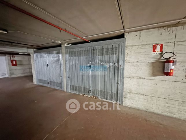 Box/posto auto in residenziale in Piazza Lega Lombarda