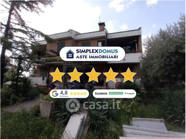 Appartamento in residenziale in Strada Elpidiense