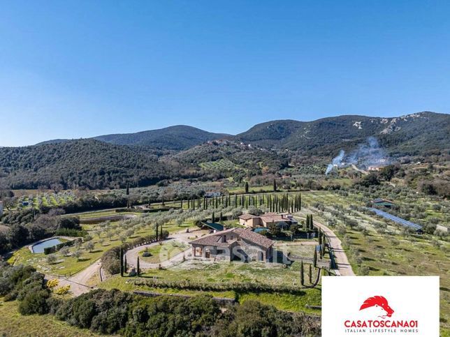 Rustico/casale in residenziale in 