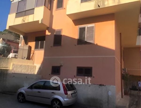 Appartamento in residenziale in Via Cacace