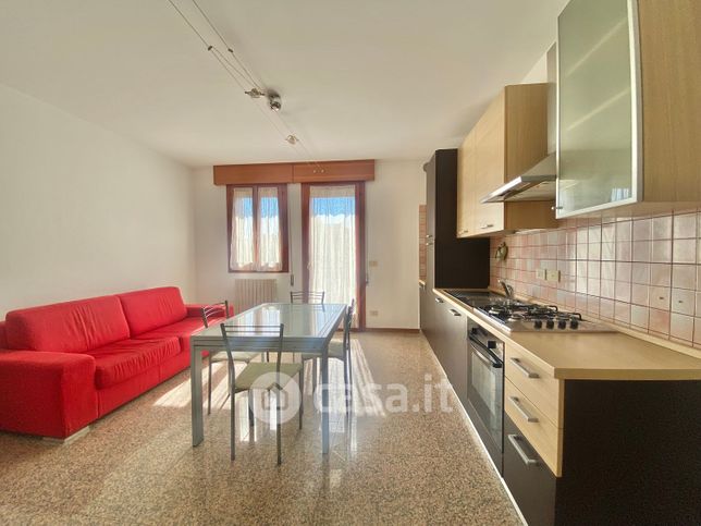 Appartamento in residenziale in Via Ippolito Nievo