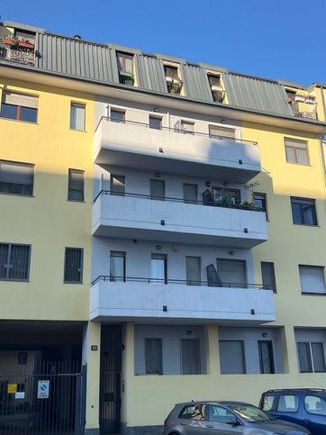 Appartamento in residenziale in Viale Ortles 15