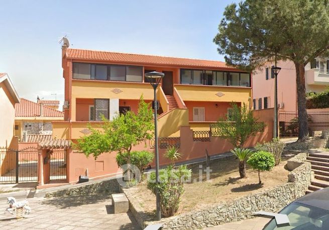 Appartamento in residenziale in Via Milano 7