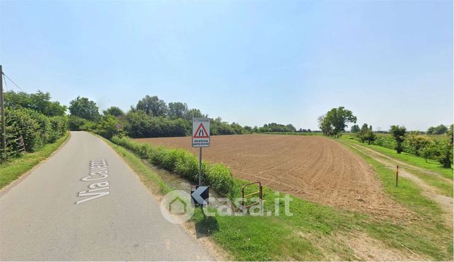 Terreno agricolo in commerciale in Via Cavezzo