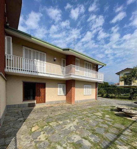 Villetta a schiera in residenziale in Via Barazze 28