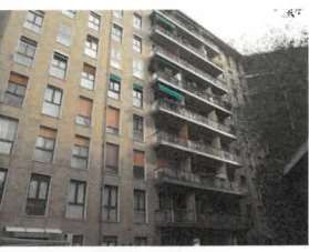 Appartamento in residenziale in Via Lorenteggio 39