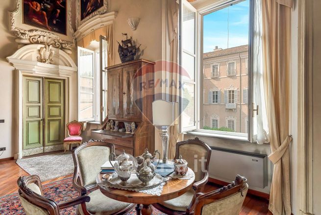 Appartamento in residenziale in Via Borghetto 11